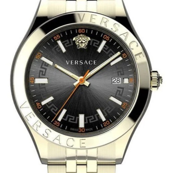 VERSACE MEN’S BLACK GOLD STEEL LUXURY WATCH WITH BOX - Picture 3 of 14